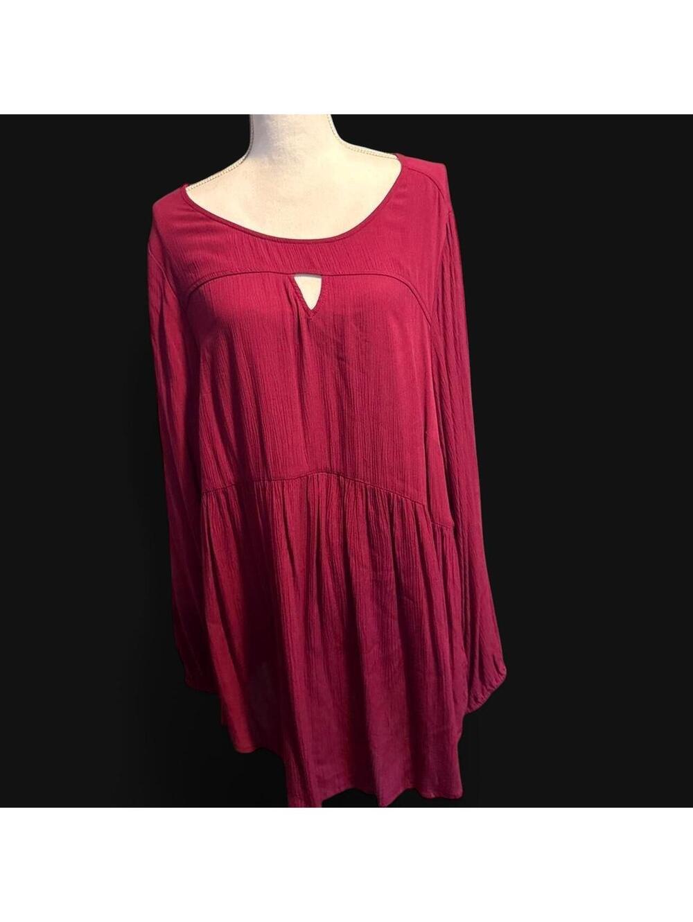 Torrid Burgundy Wine Babydoll Keyhole Long Sleeve Tunic Top